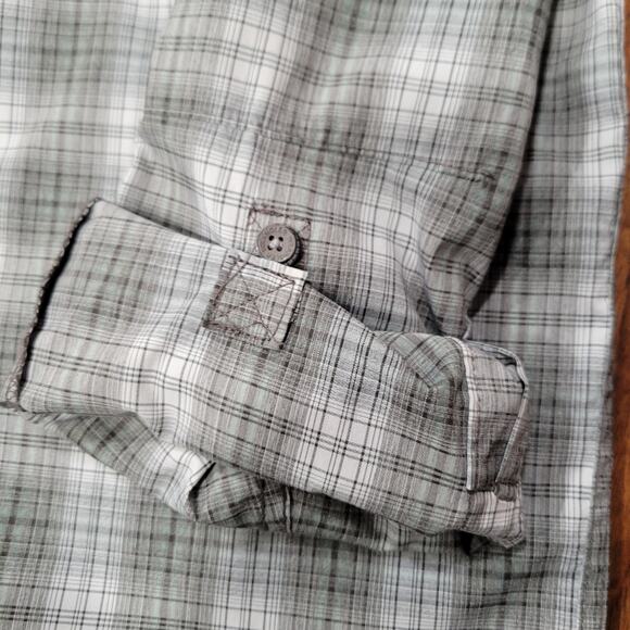 Wrangler Outdoor Series Plaid Regular Fit Button front Shirt Size XL - Picture 4 of 8